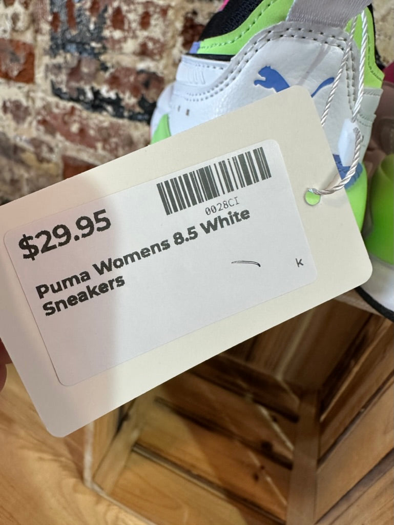 Puma Womens 8.5 Shoes