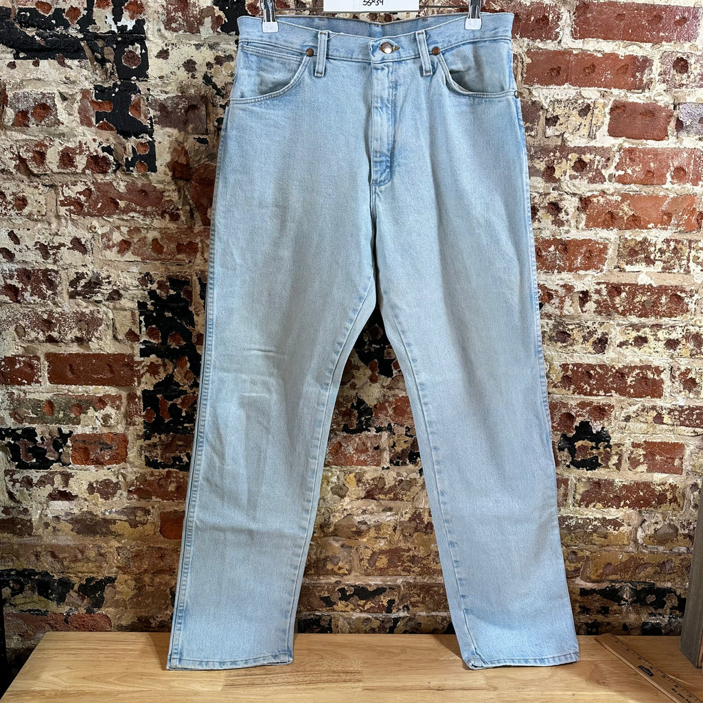 Wrangler Mens 33x34 Light Blue Jeans
