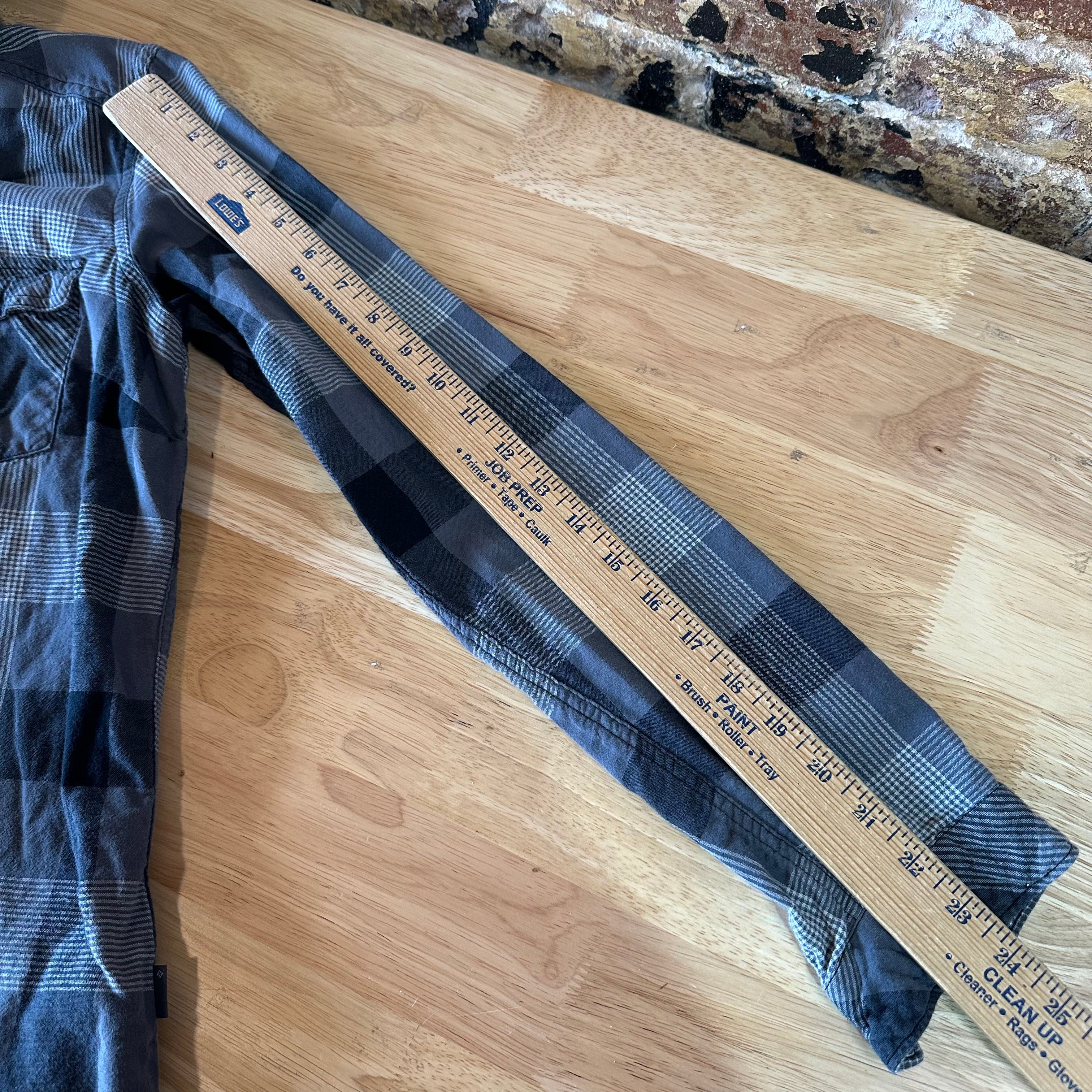 Columbia Shirt Womens Medium Long Sleeve Button Up Gray Black Hooded