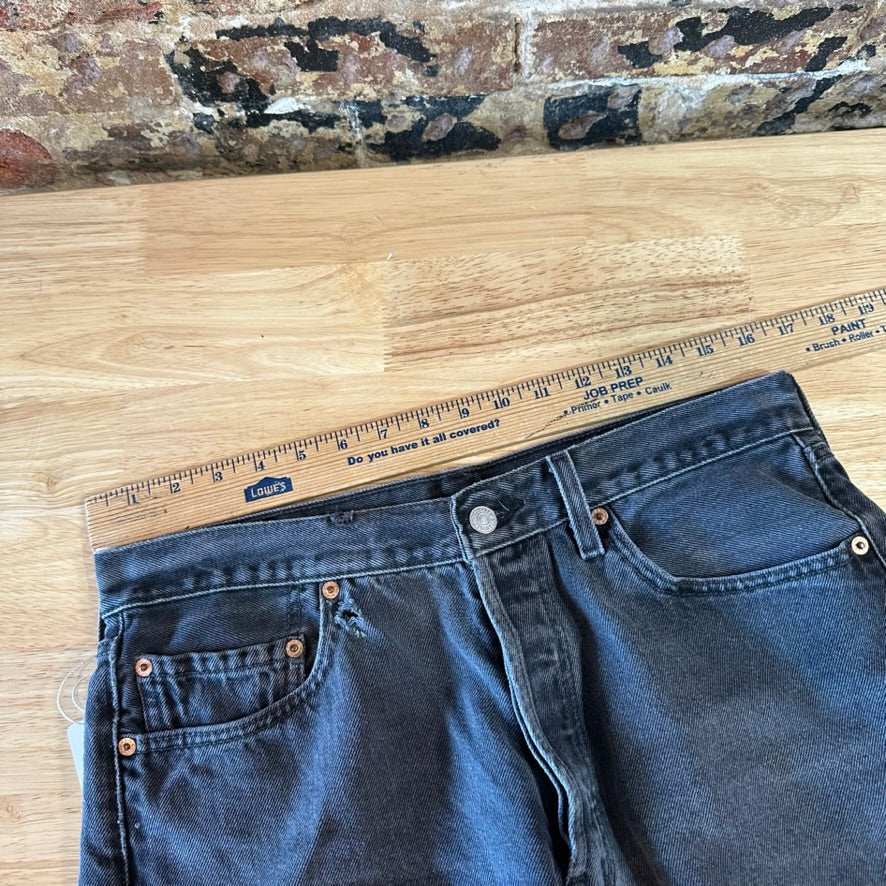 Levi's Cut Off Jean Shorts Womens 34