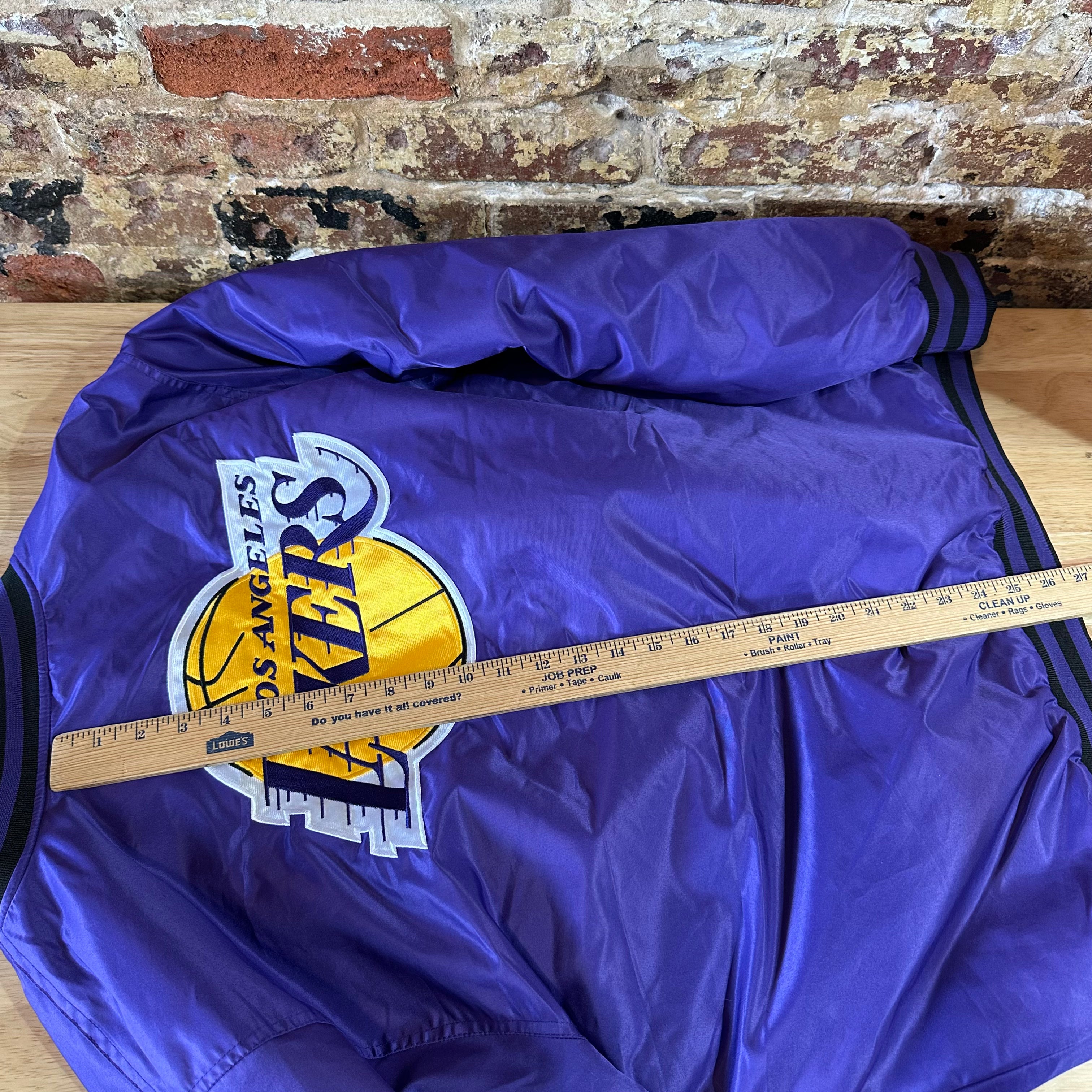 Lakers Jacket Men’s XL NEW