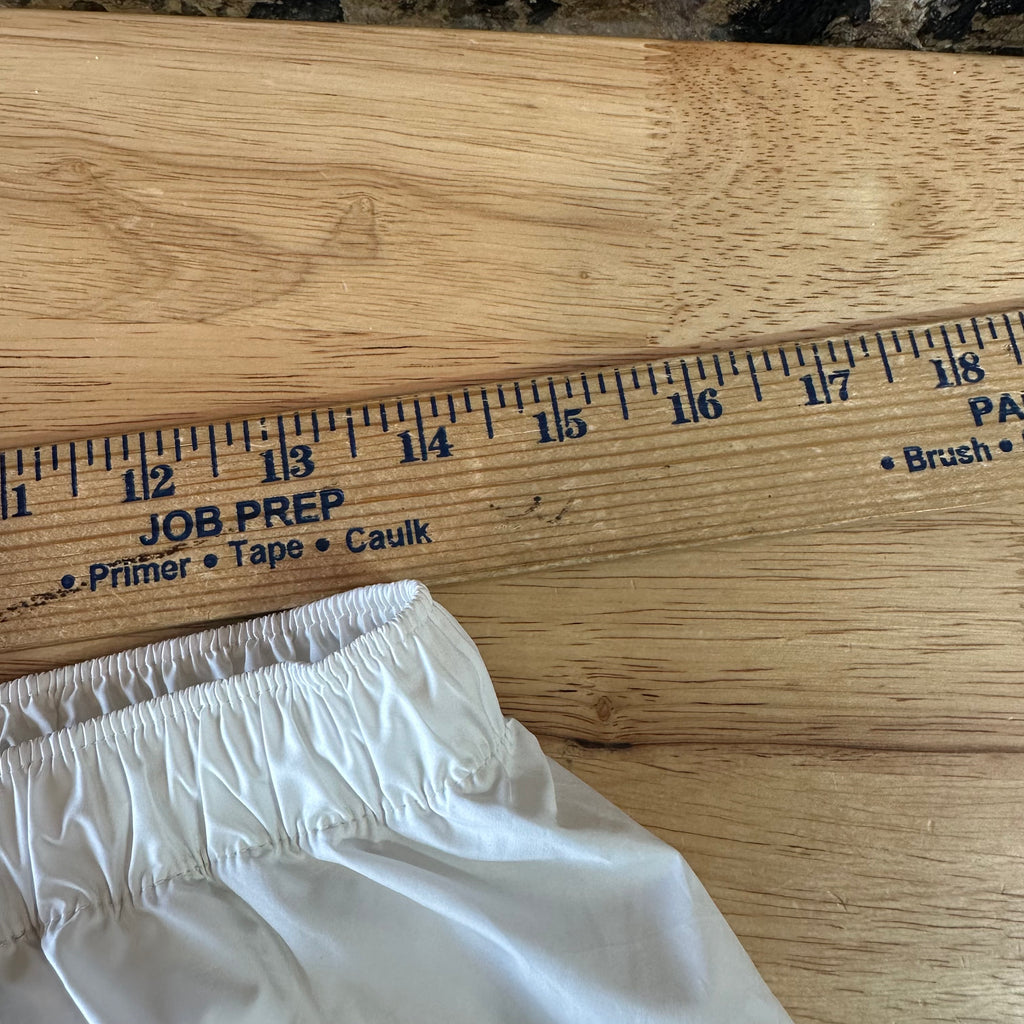 Patagonia Strider Field Shorts 8" White Men's Size Medium Lightweight unlined