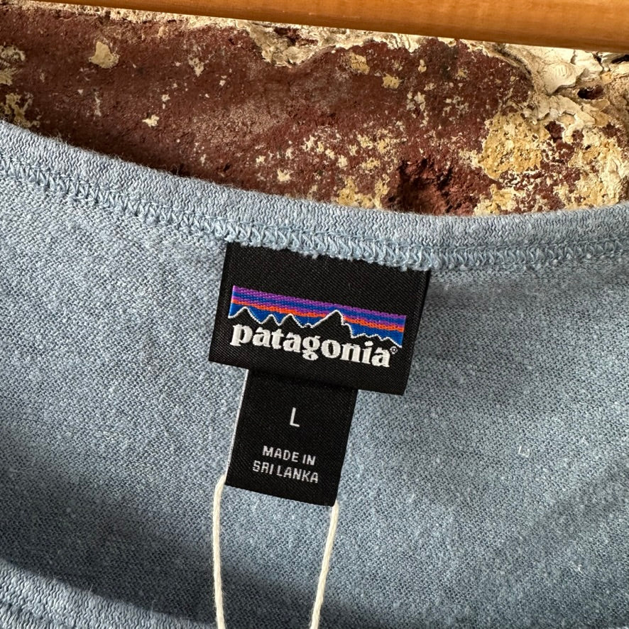 Patagonia Shirt Womens Size Large NEW