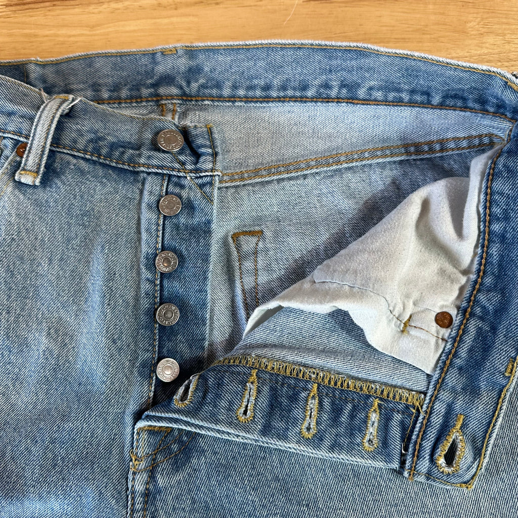 Levi's 501 Mens 33x30 Blue Jeans