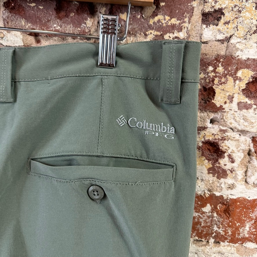 Columbia PFG Shorts Mens 34 Green Fishing Outdoor Hiking 9" inseam