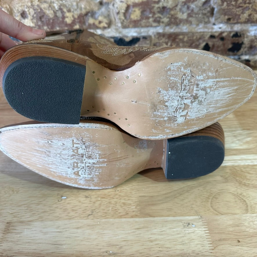 ARIAT Women's Cate Shades of Grain Leather Boot Size 8 B Brown EUC