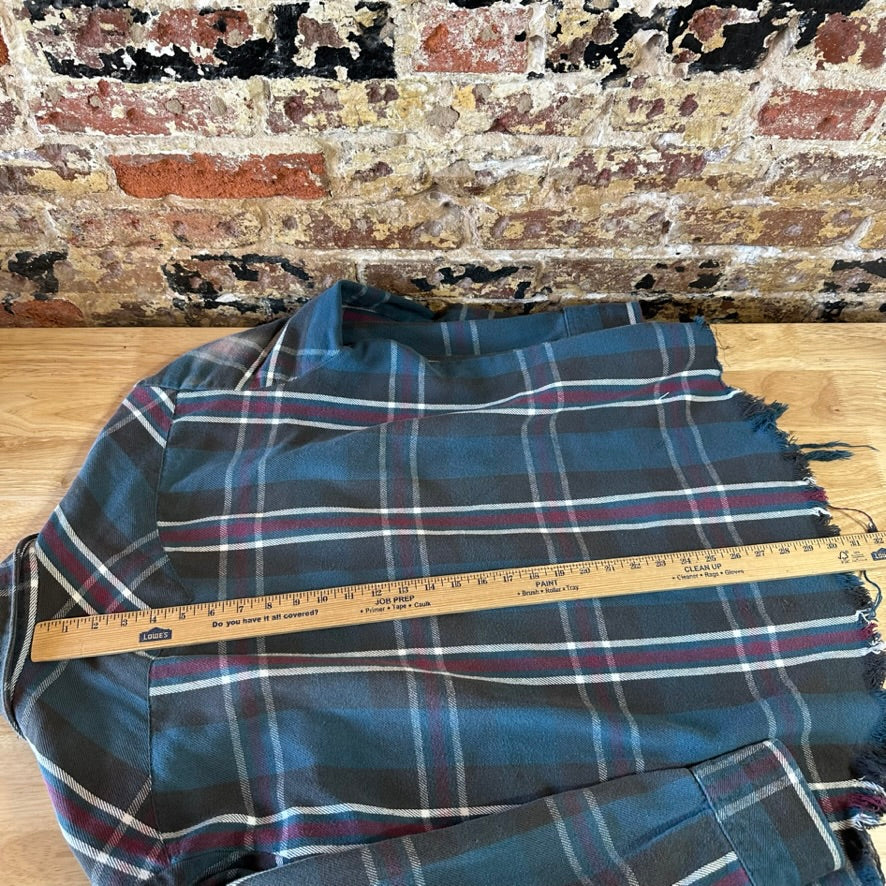 Wrangler Mens XL Flannel Button Up