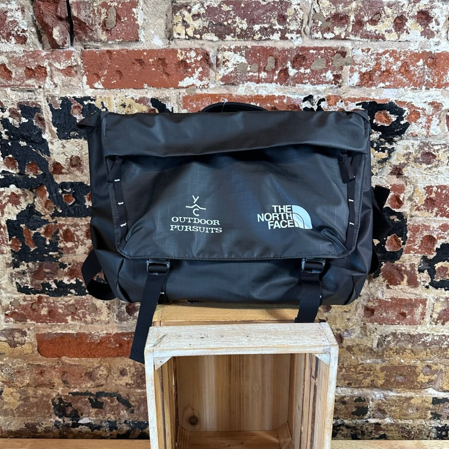 North Face Base Camp Black Messenger Bag NEW