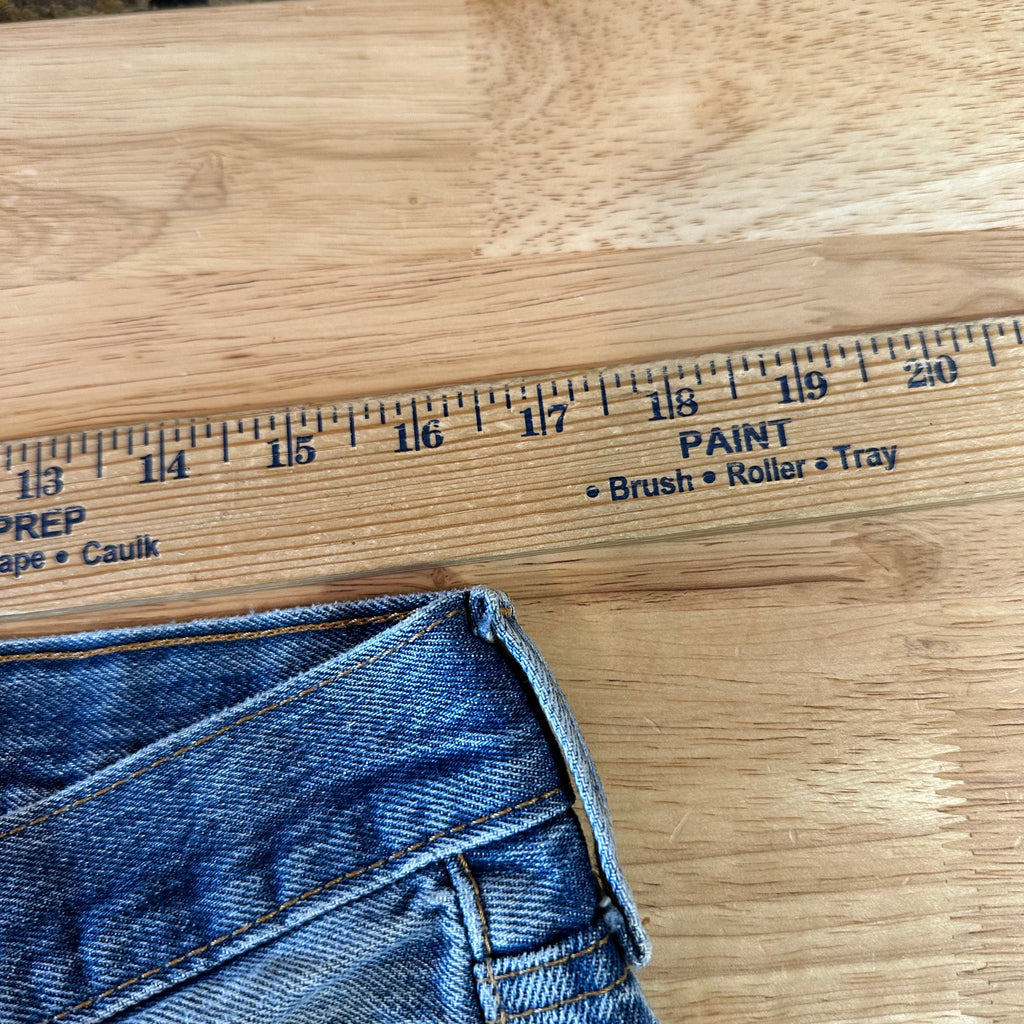 Levis 501 Mens 34x30 Blue Jeans