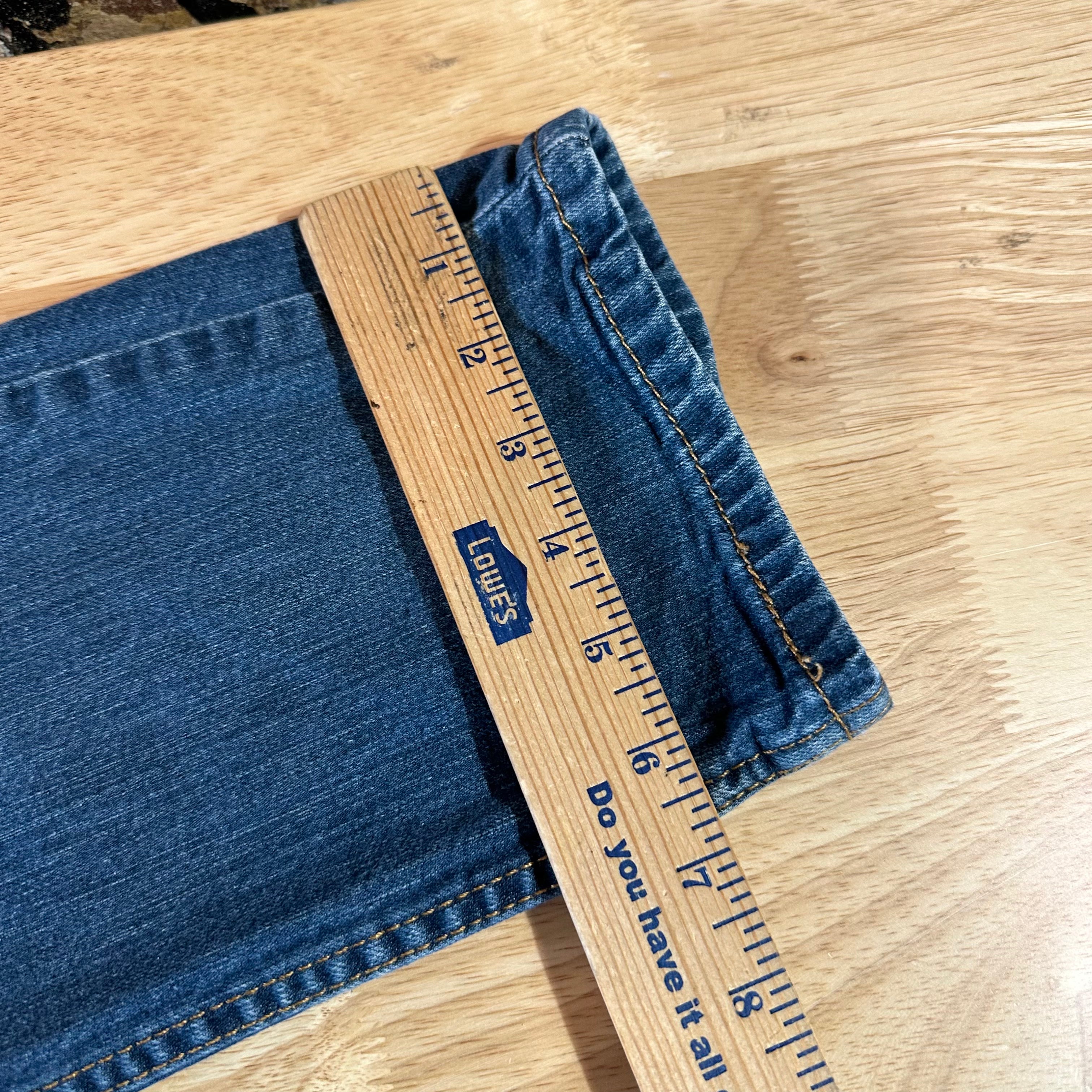 Levis 514 Mens 30x32 Blue Jeans