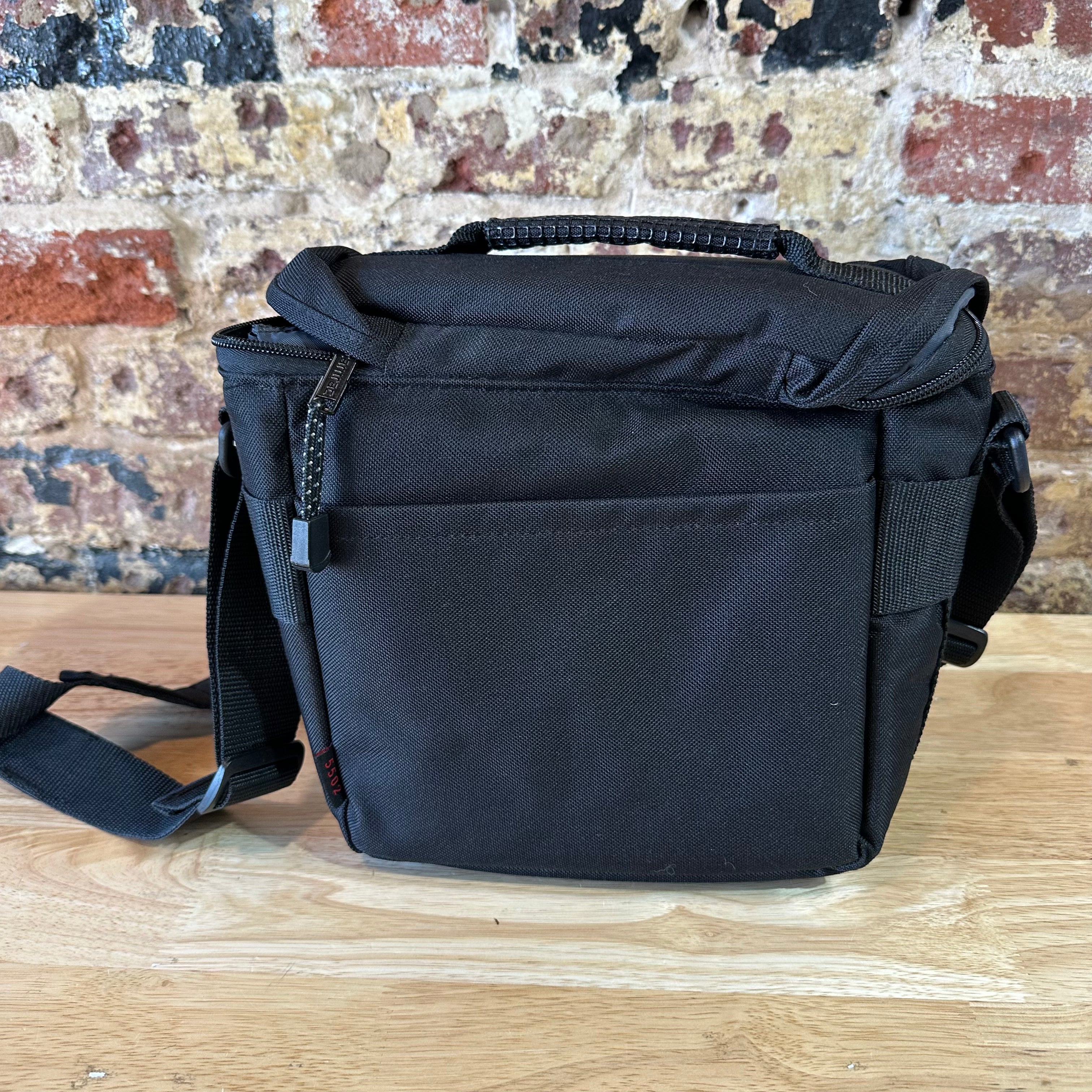 Tamrac Adventure Messenger Black Shoulder Camera Bag