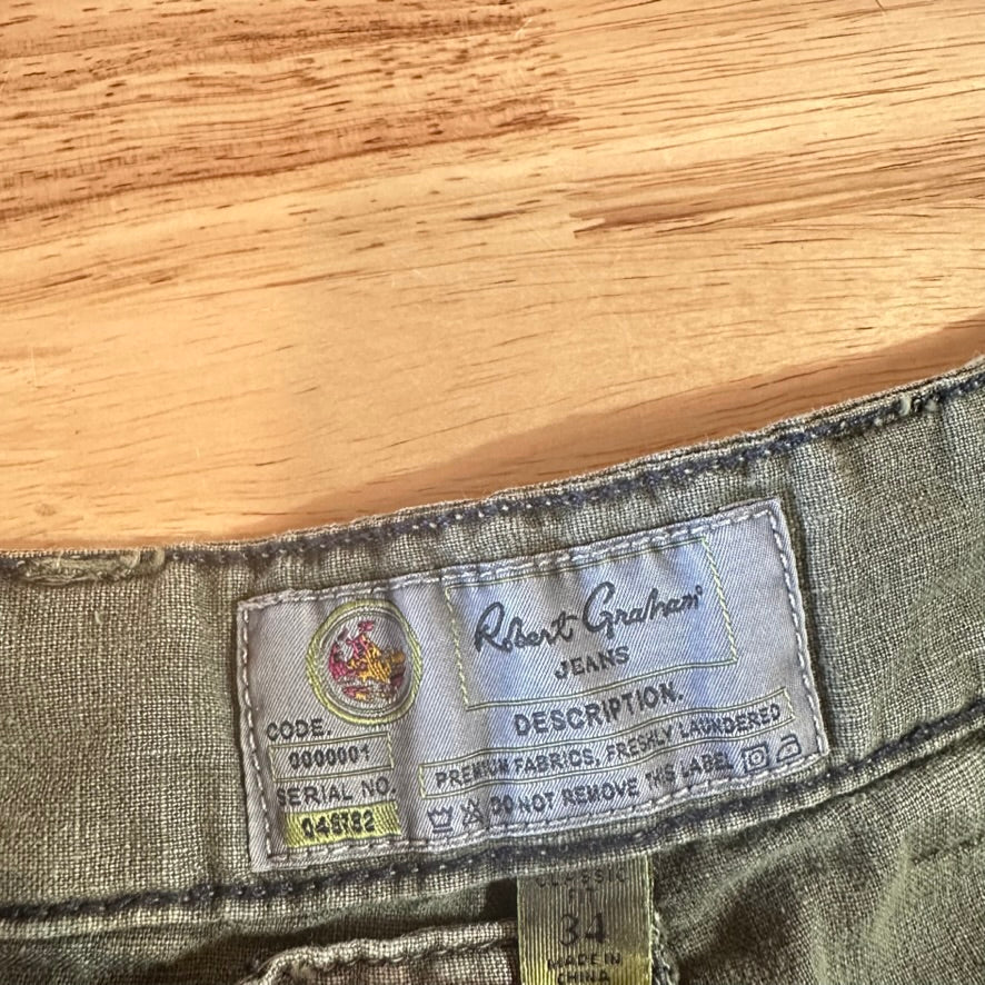 Robert Graham Mens 34 Green Shorts