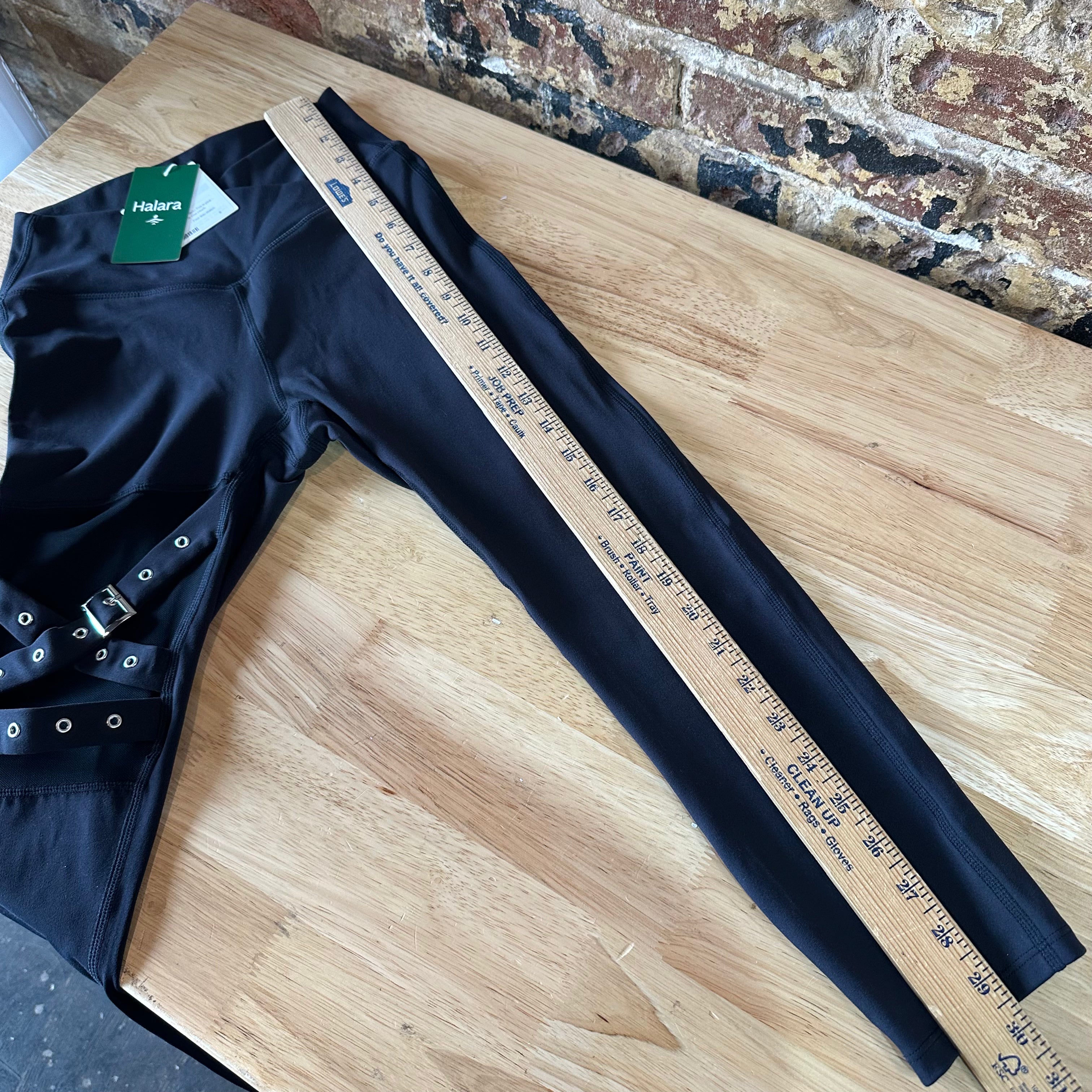 Halara Womens XS Black Leggings NEW