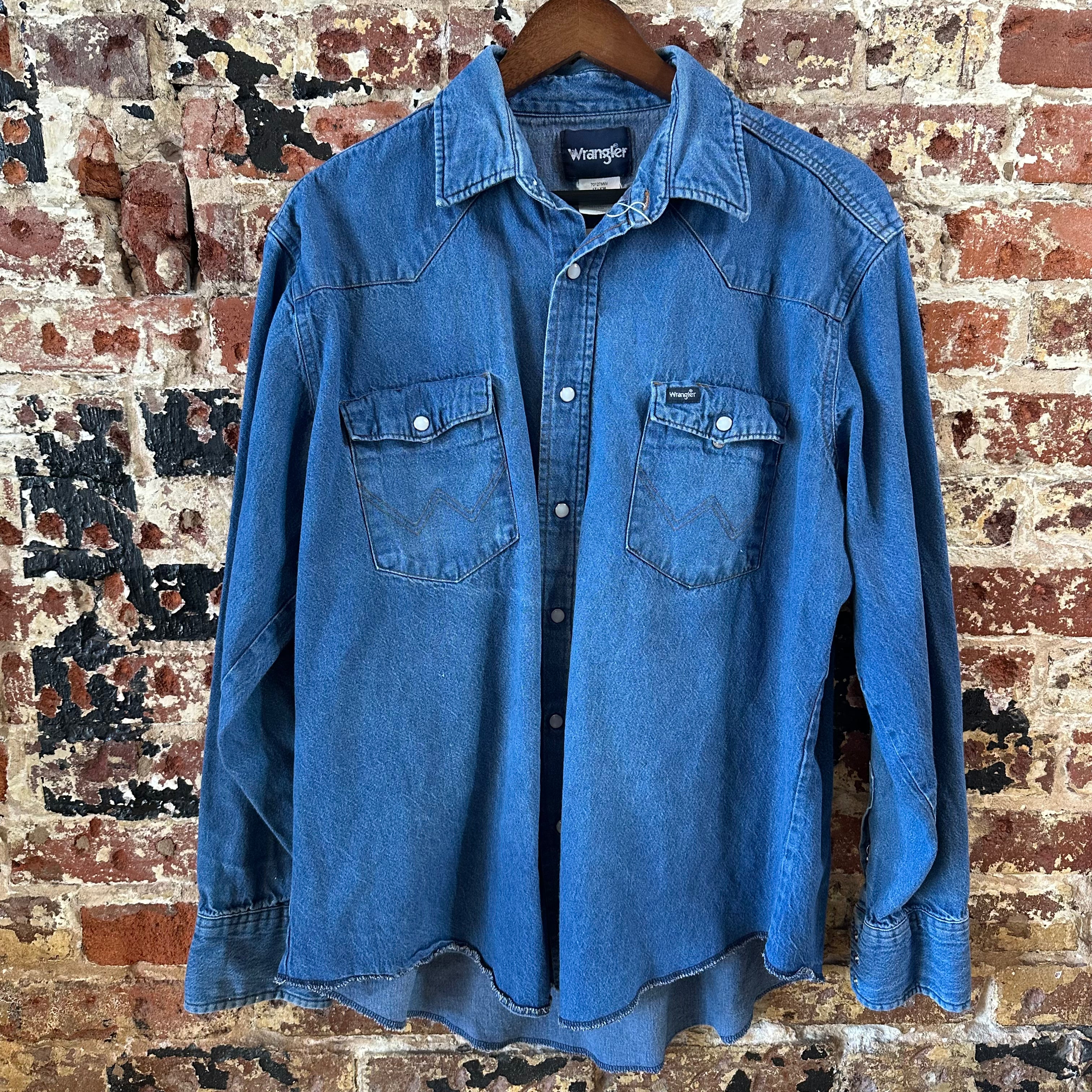 Wrangler Men's 17.5x36 Blue Western Shirt