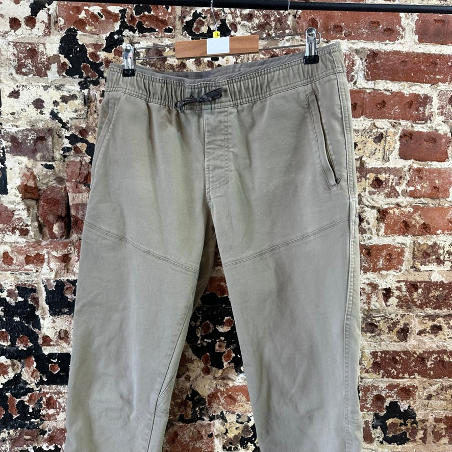 Kuhl Revolt Mens Medium Tan Pants