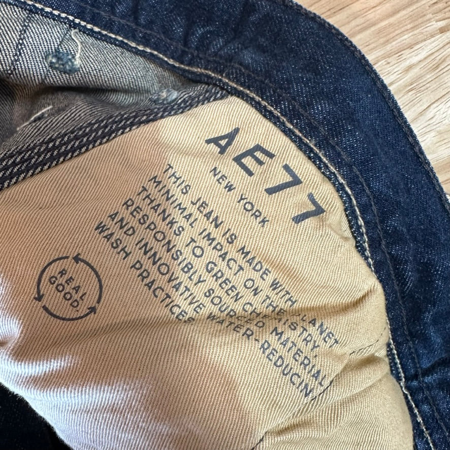 American Eagle Stovepipe Jeans Womens 6 Short