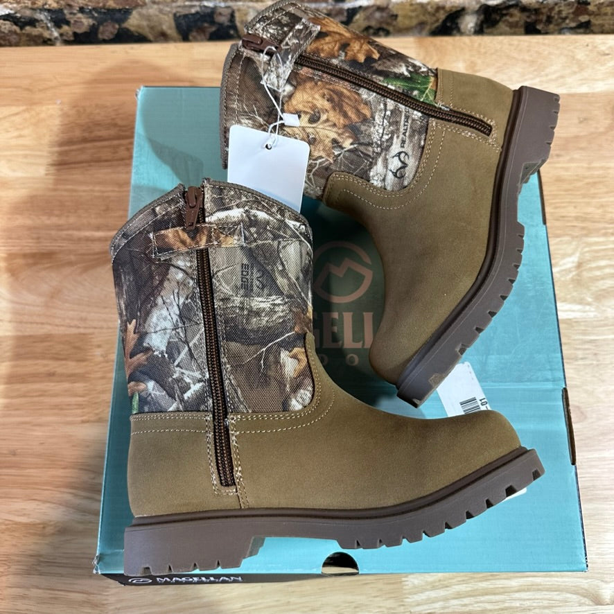 Magellan Youth Kids size 2 Brown Camo Boots NEW