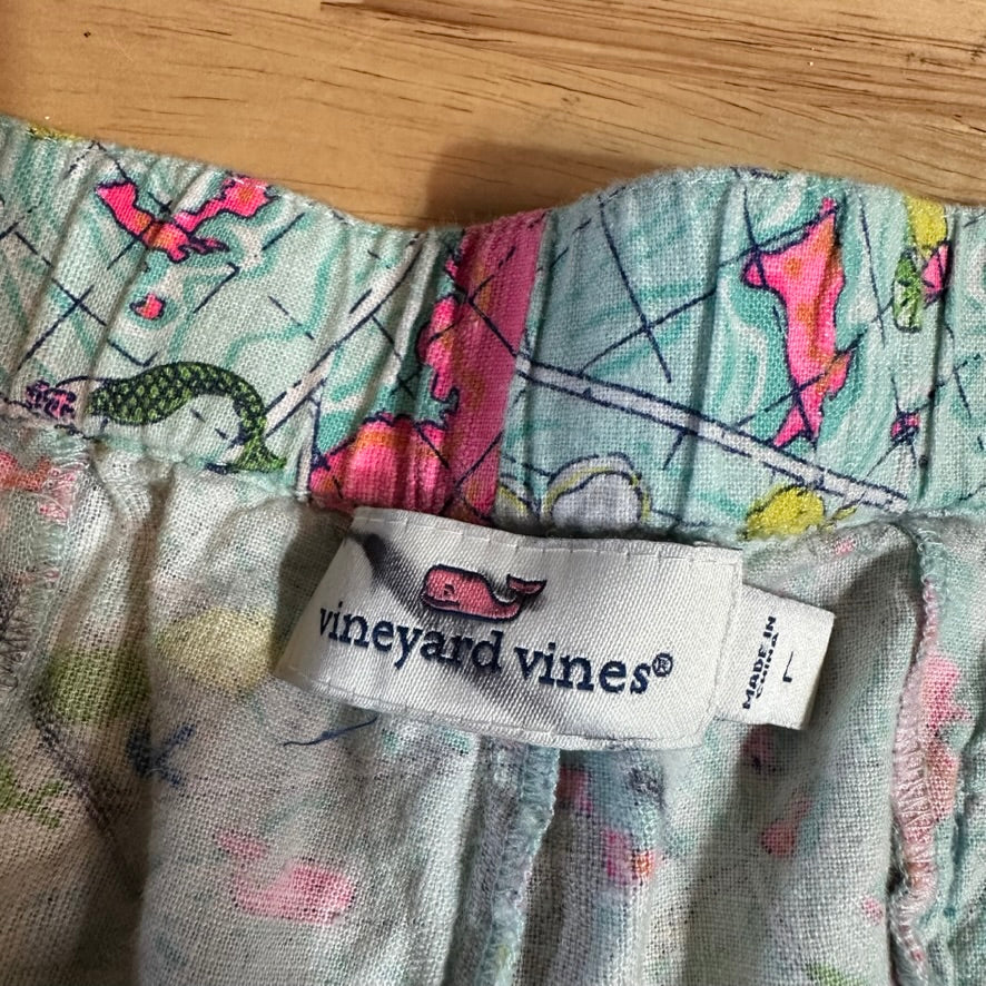Vineyard Vines Women's Large Shorts