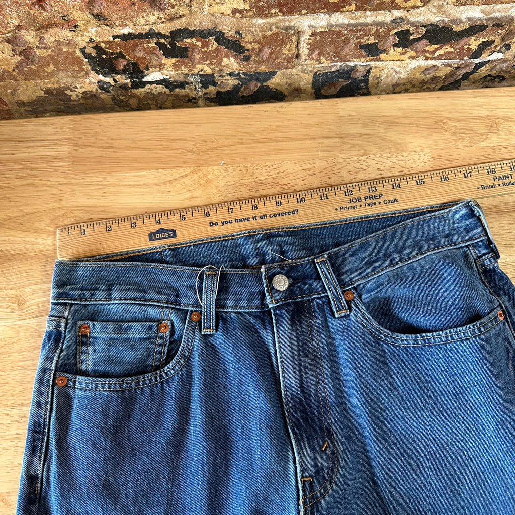 Levi's 550 Mens 33x34 Blue Jeans NEW