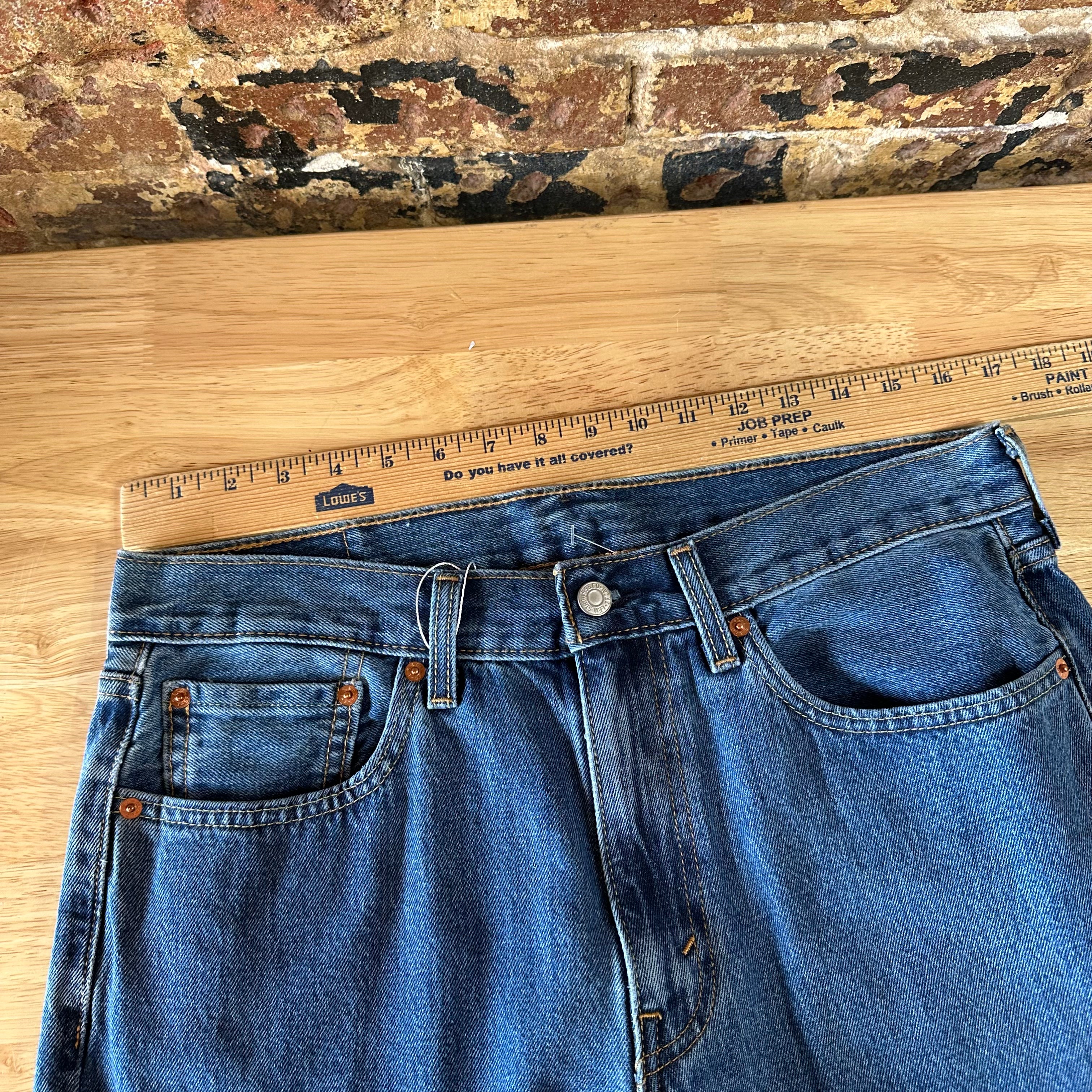 Levi's 550 Mens 33x34 Blue Jeans NEW