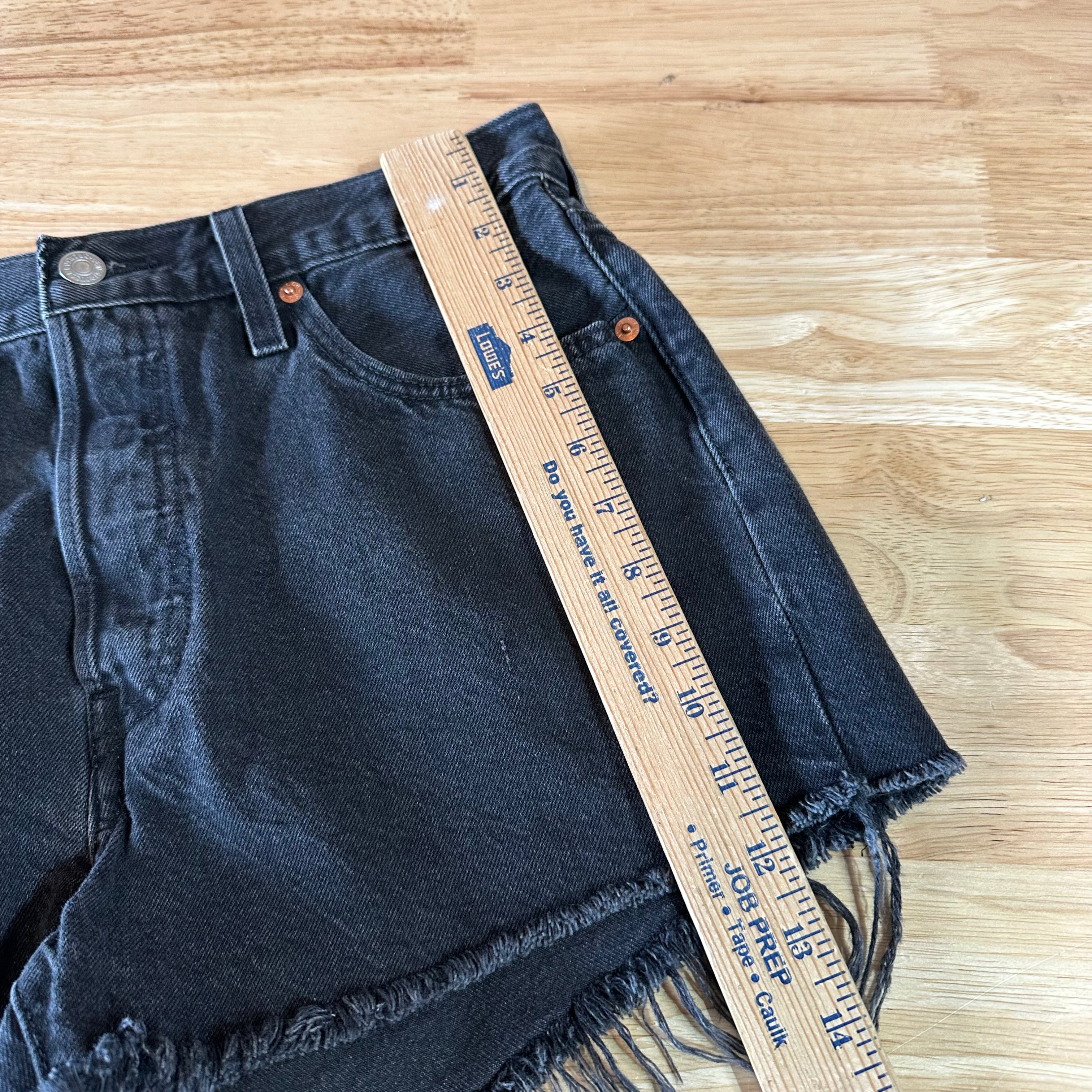 Levi's Cut Off Denim Black Jean Shorts Womens 29 Distressed- 32x2.5"