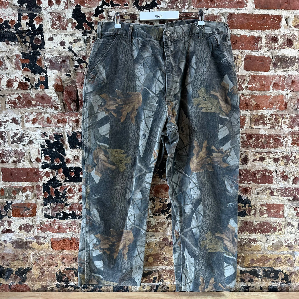 Carhartt Mens 42x28 Camo Pants