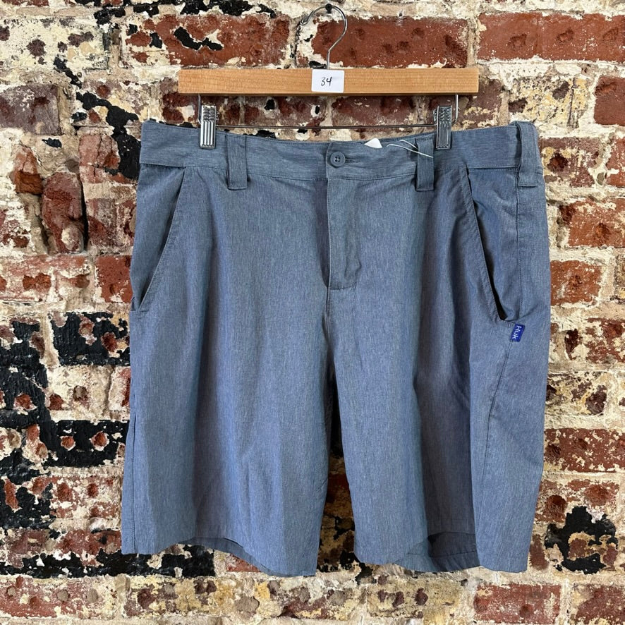 HUK Fishing Shorts Mens XL waist Blue Fishing Outdoor Hiking 8.5" inseam