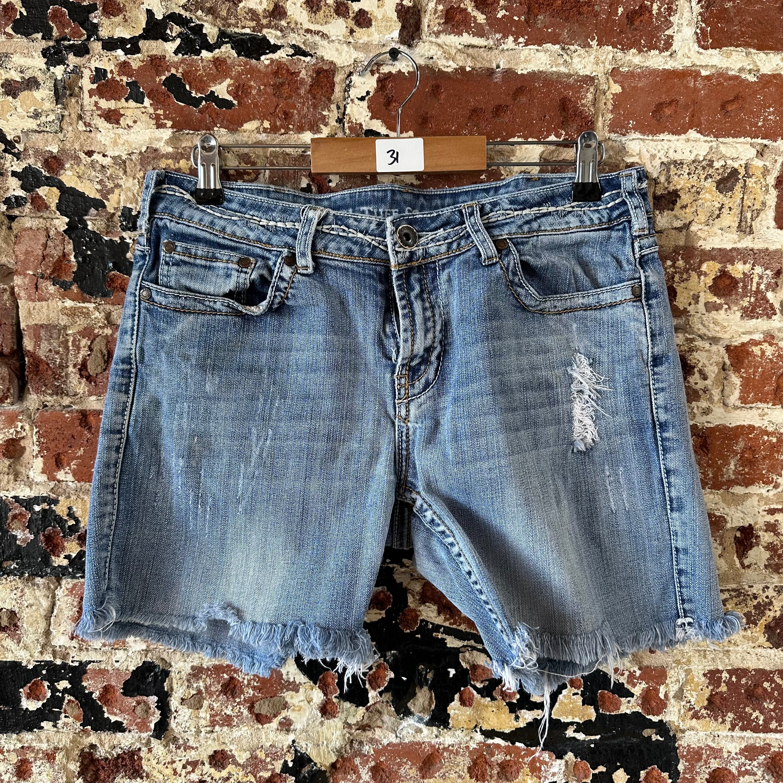 Cowgirl Tuff Cut Off Denim Jean Shorts Womens 31