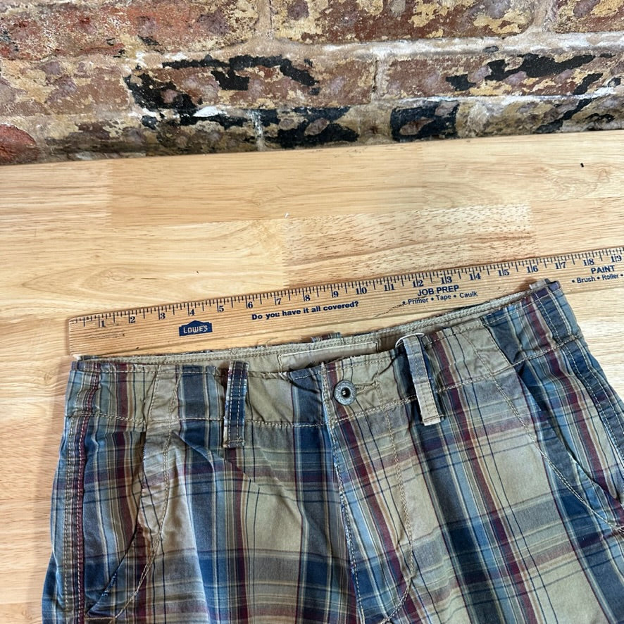 Abercrombie Plaid Cargo Shorts Mens 30