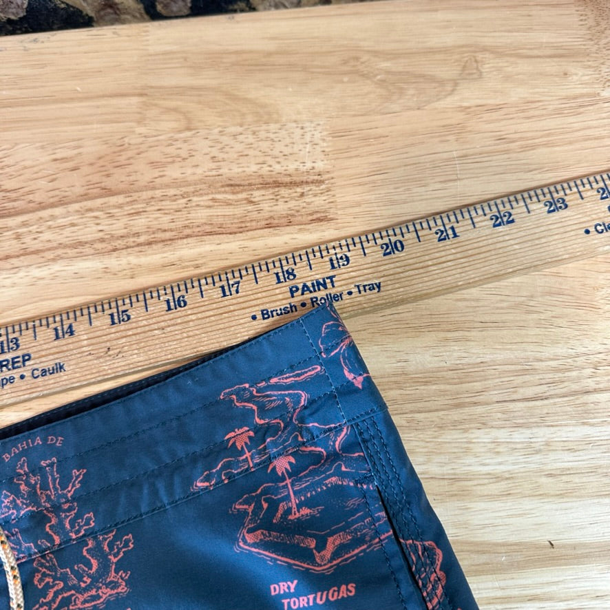 Howler Board Shorts Mens 36