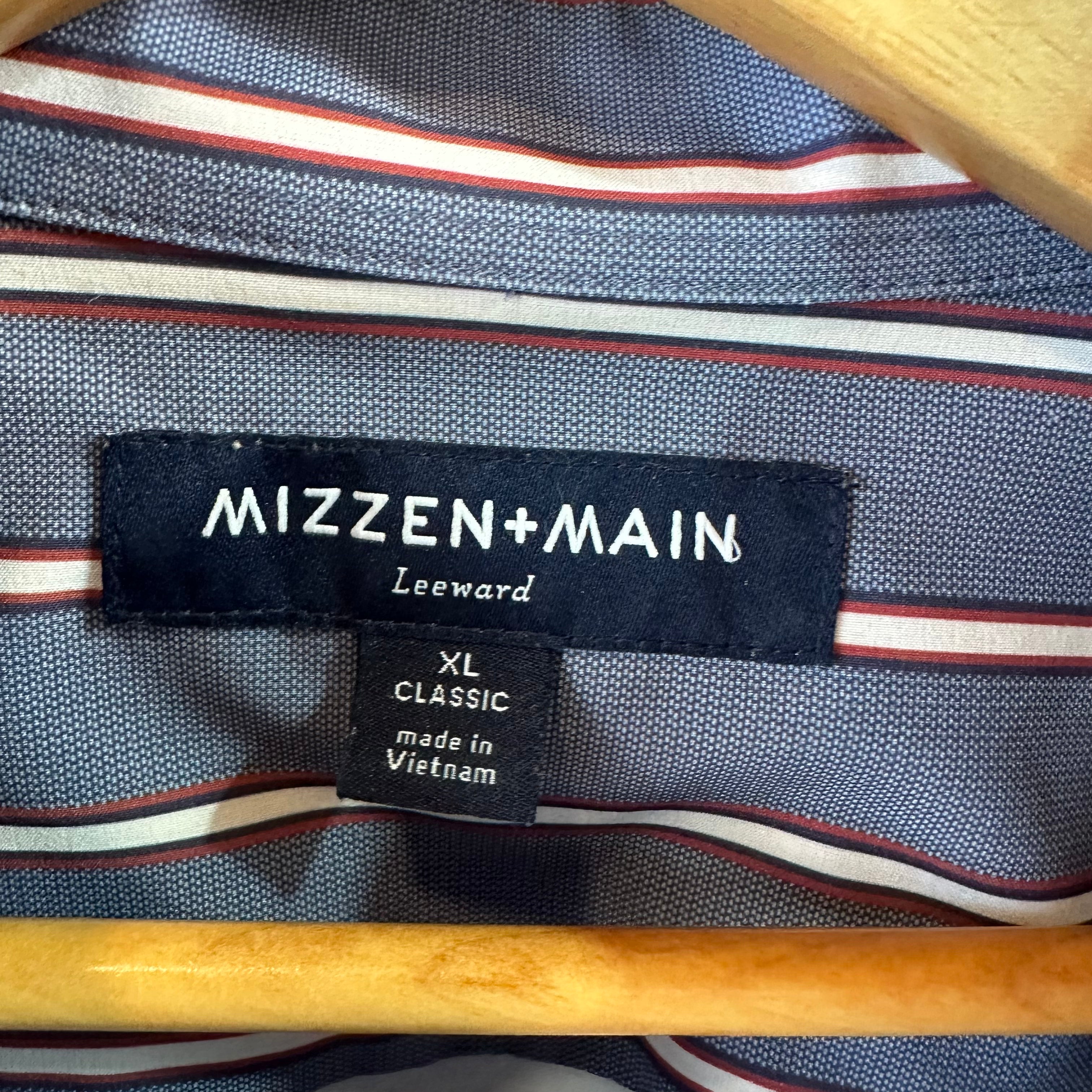 Mizzen Main Mens XL Short Sleeve Button Up