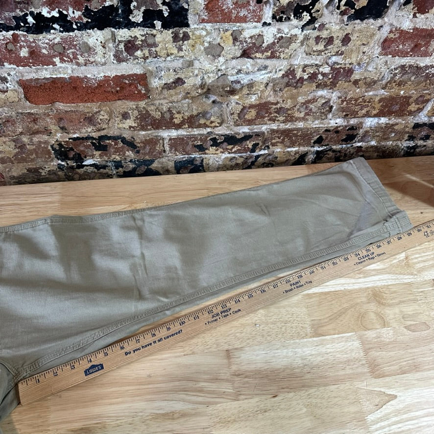 Carhartt Mens 30x30 Tan Pants