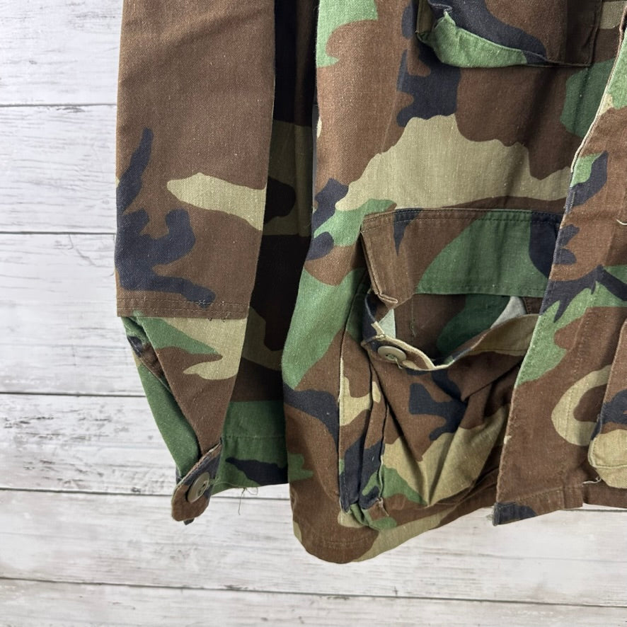 US Army Jacket Mens Medium Regular Woodland Combat Coat Shirt