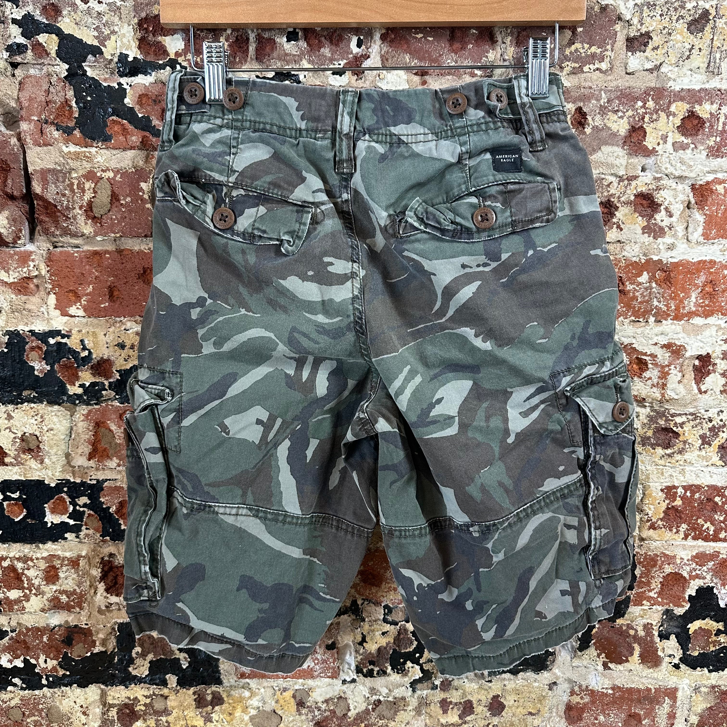 American Eagle Shorts Boys 26 Cargo Camo