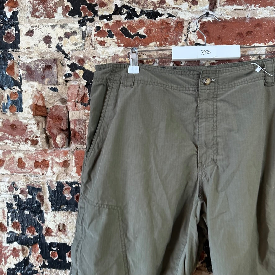 Columbia Shorts Mens 38