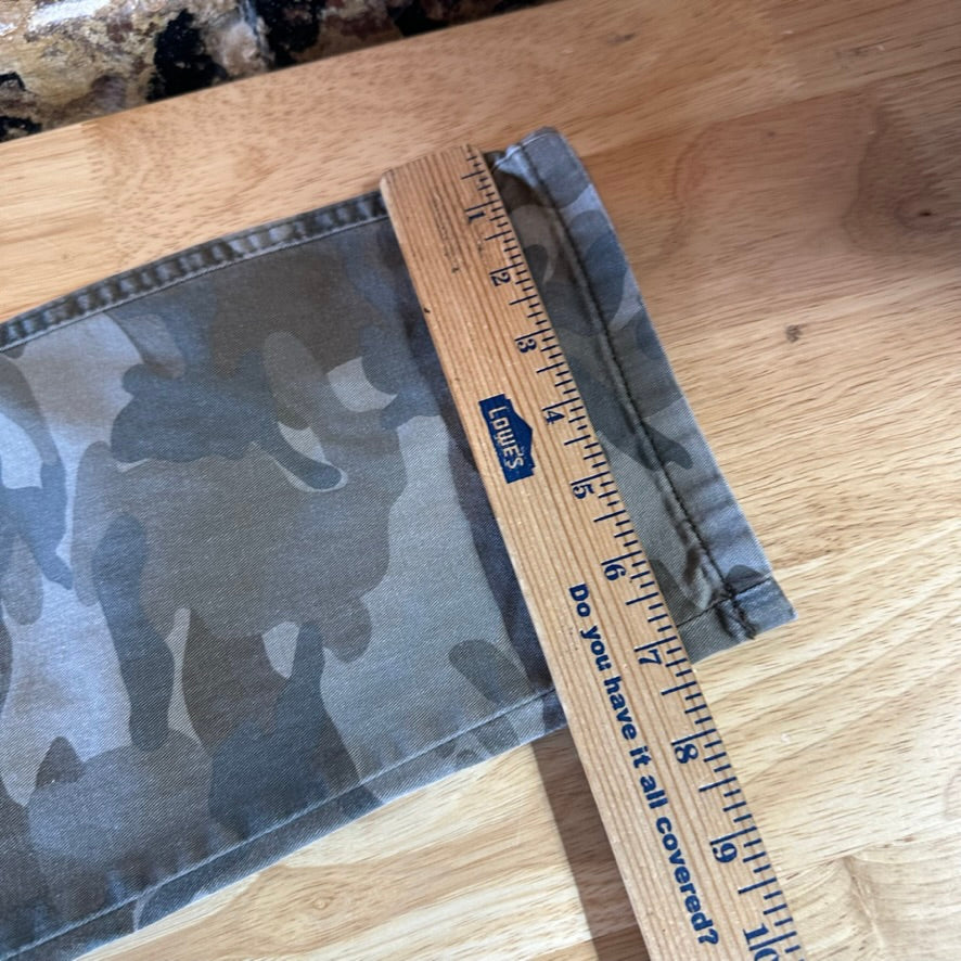 Wrangler Mens 34x32 Camo Cargo Pants