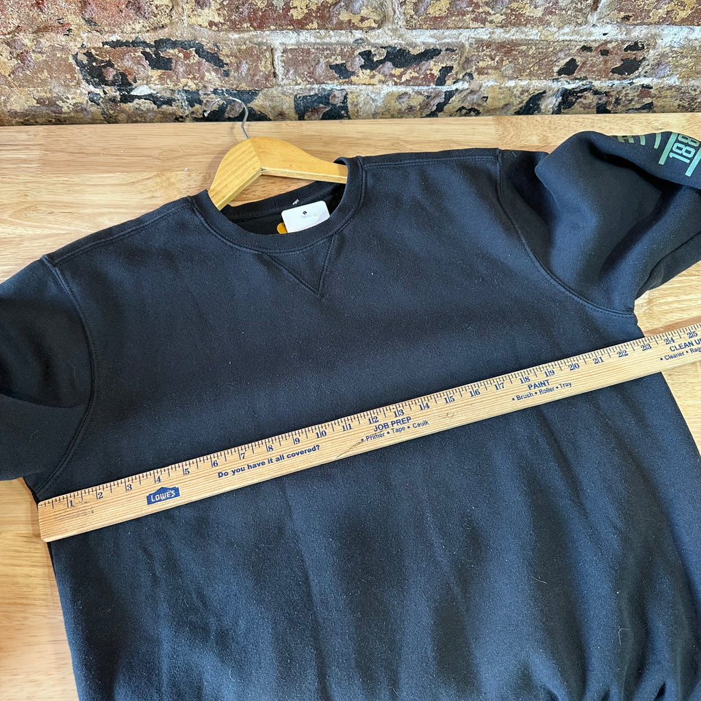 Carhartt Sweatshirt Mens Black Crewneck Size Medium Sleeve Logo