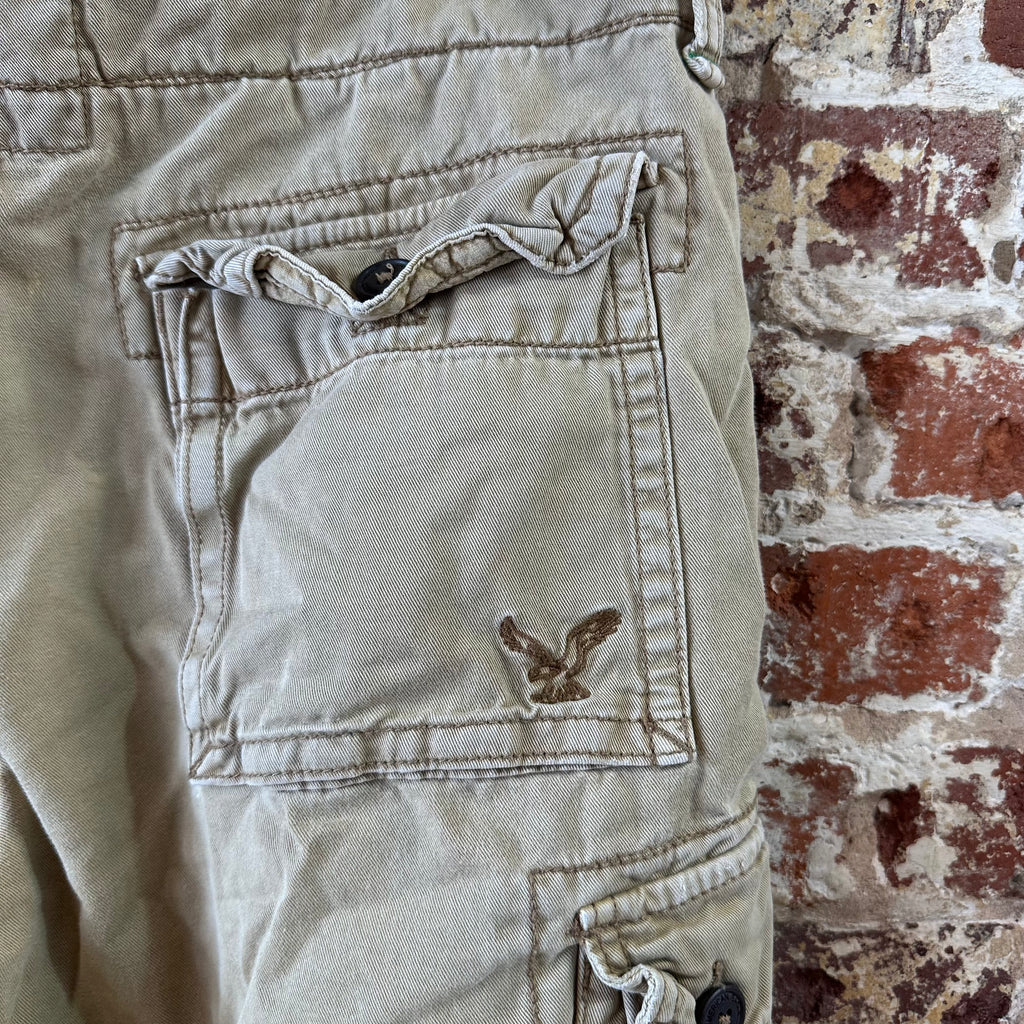 American Eagle Outfitters Classic Cargo Shorts Mens 34 Tan 11" inseam
