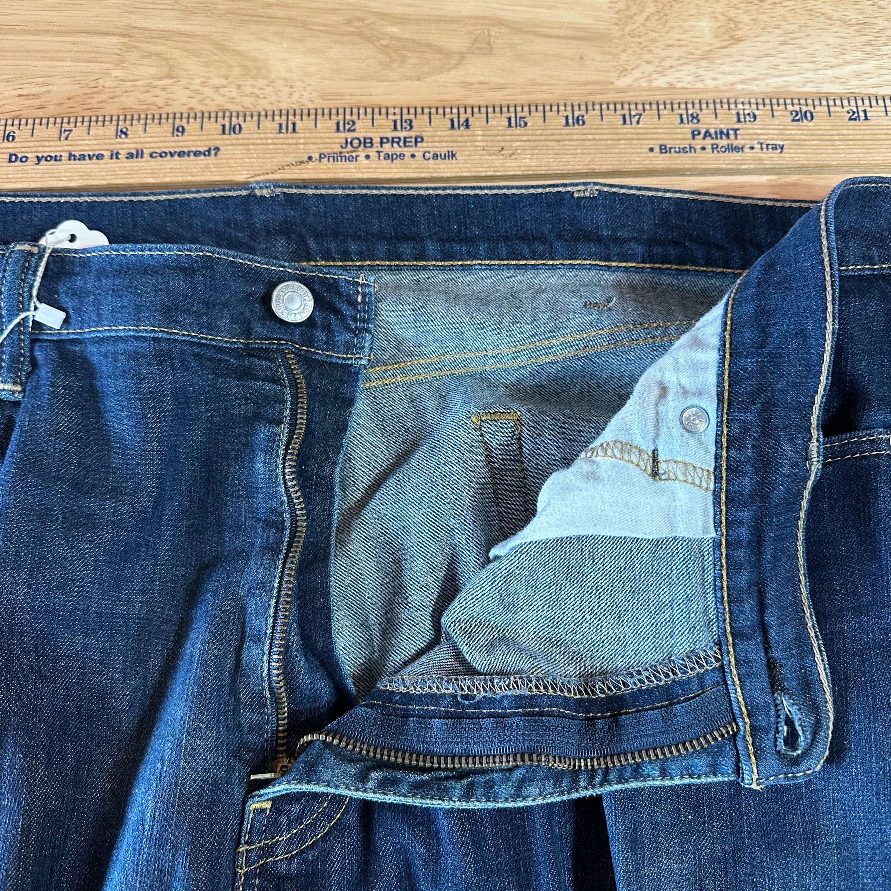 Levi's 513 Mens 38x32 Blue Jeans