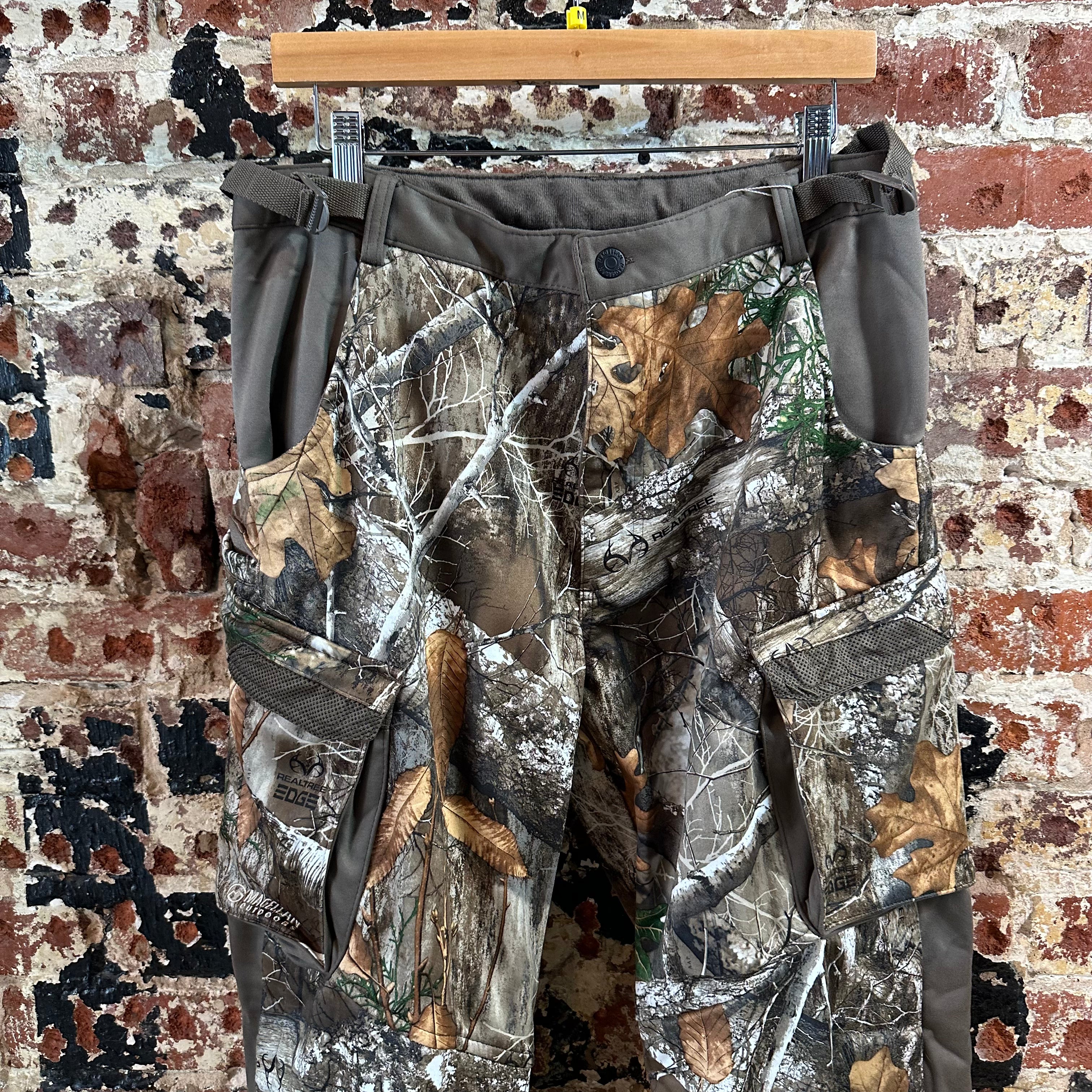 Magellan Mens Medium Camo Fleece Pants