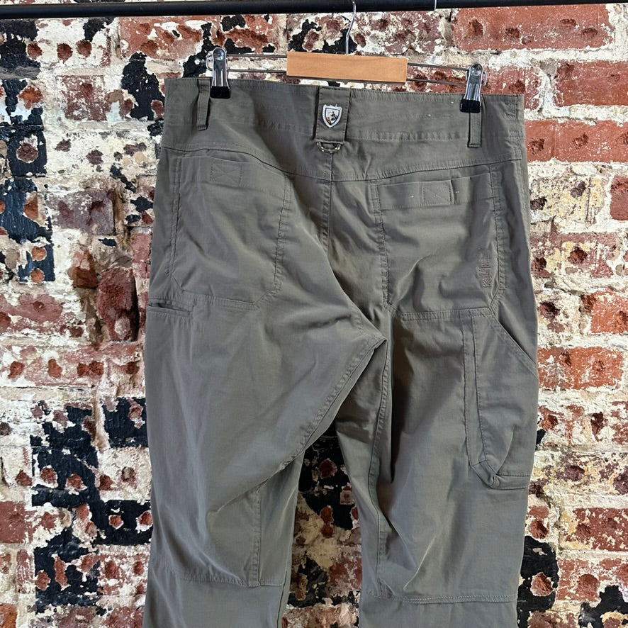 Kuhl Mens 34x32 Green Pants