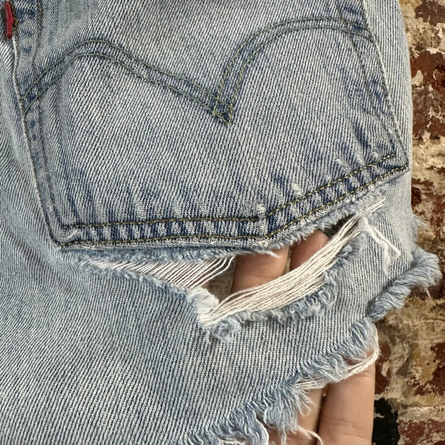 Levi's Cut Off Denim Jean Shorts Womens 26 Distressed