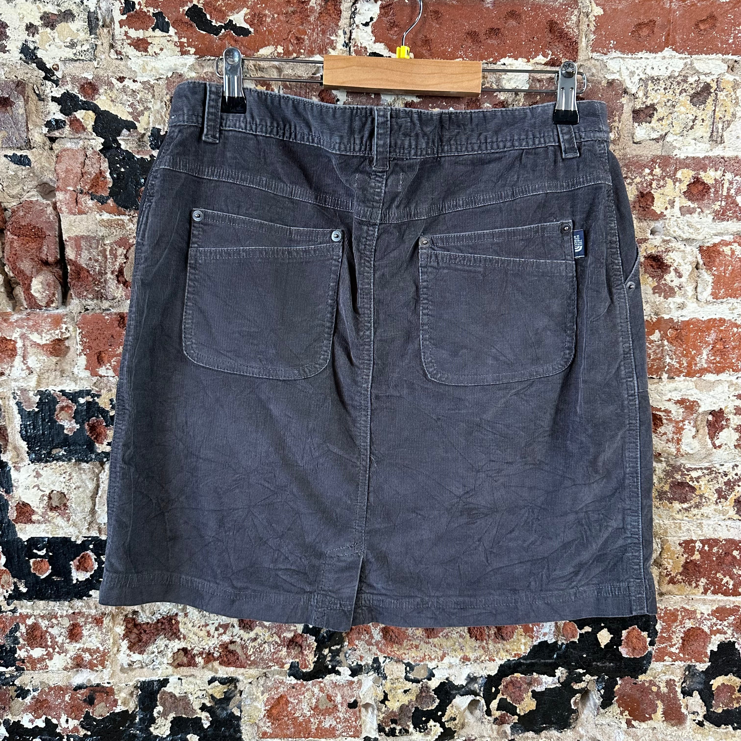 North Face Womens Medium Skirt
