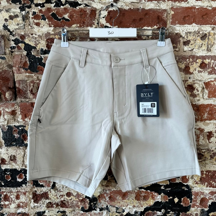 Mens BYLT Premium Basics Everyday Shorts 2.0 Size 30 Beige Stretch NEW