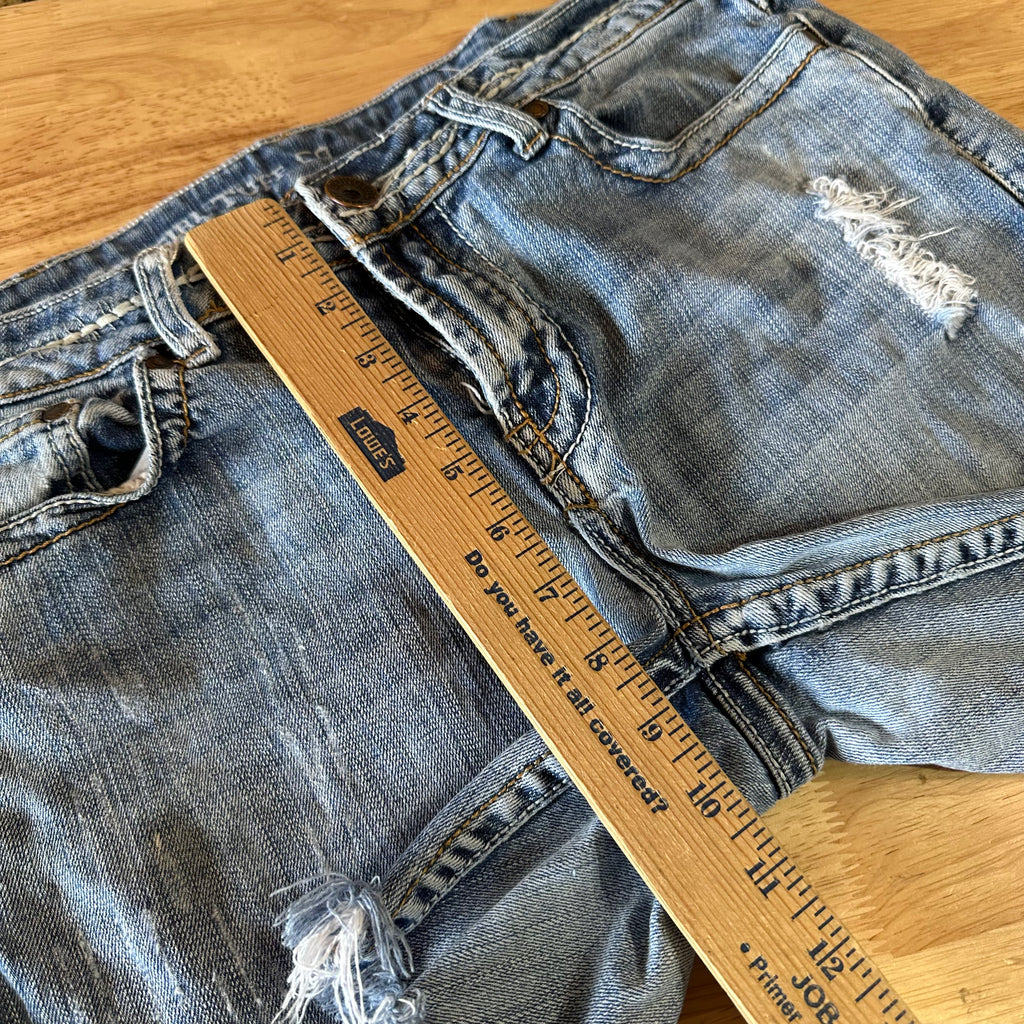 Cowgirl Tuff Cut Off Denim Jean Shorts Womens 31