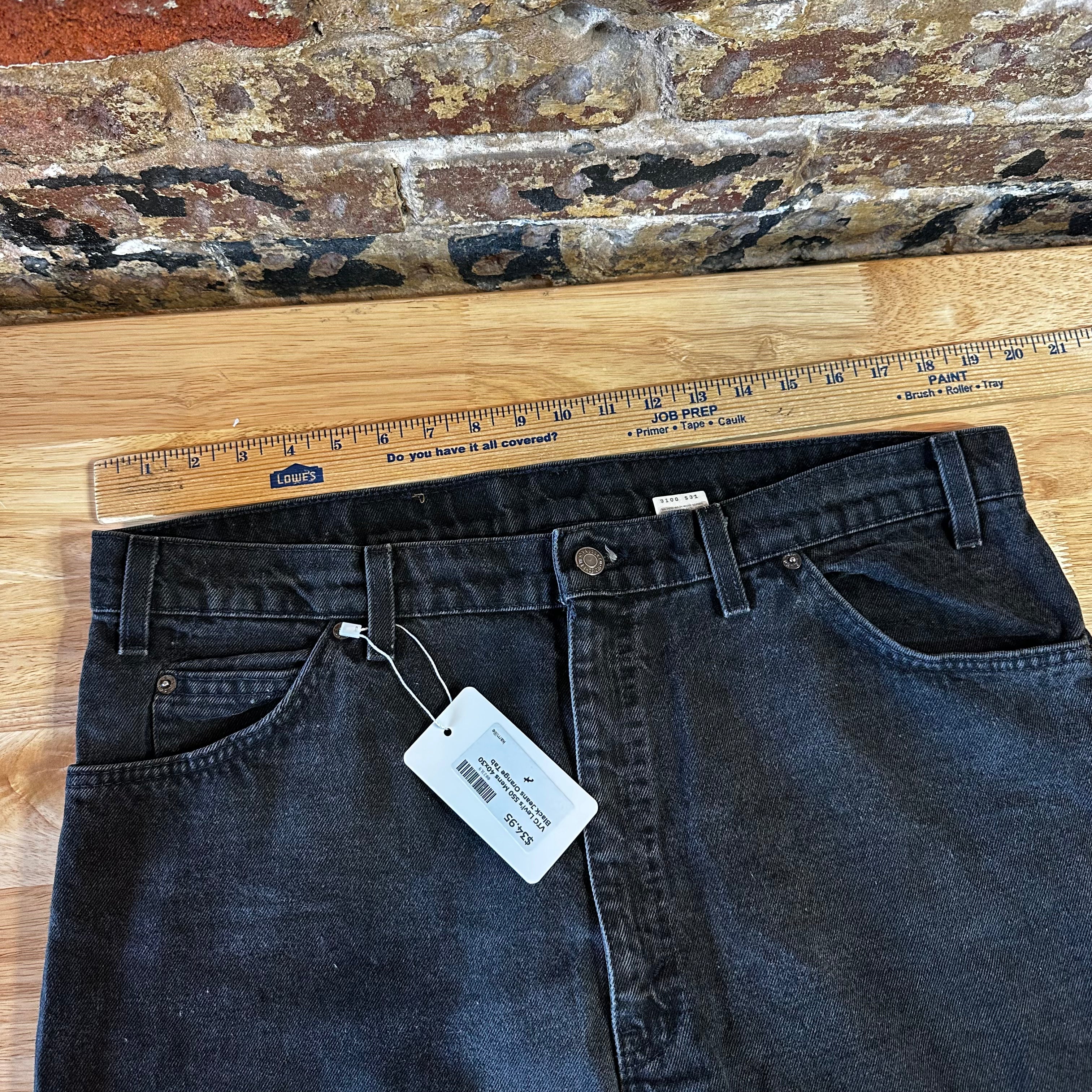 Vtg Levis 550 Black Orange Tab Relaxed Tapered Mens Jeans 40x30 USA 1996 90s