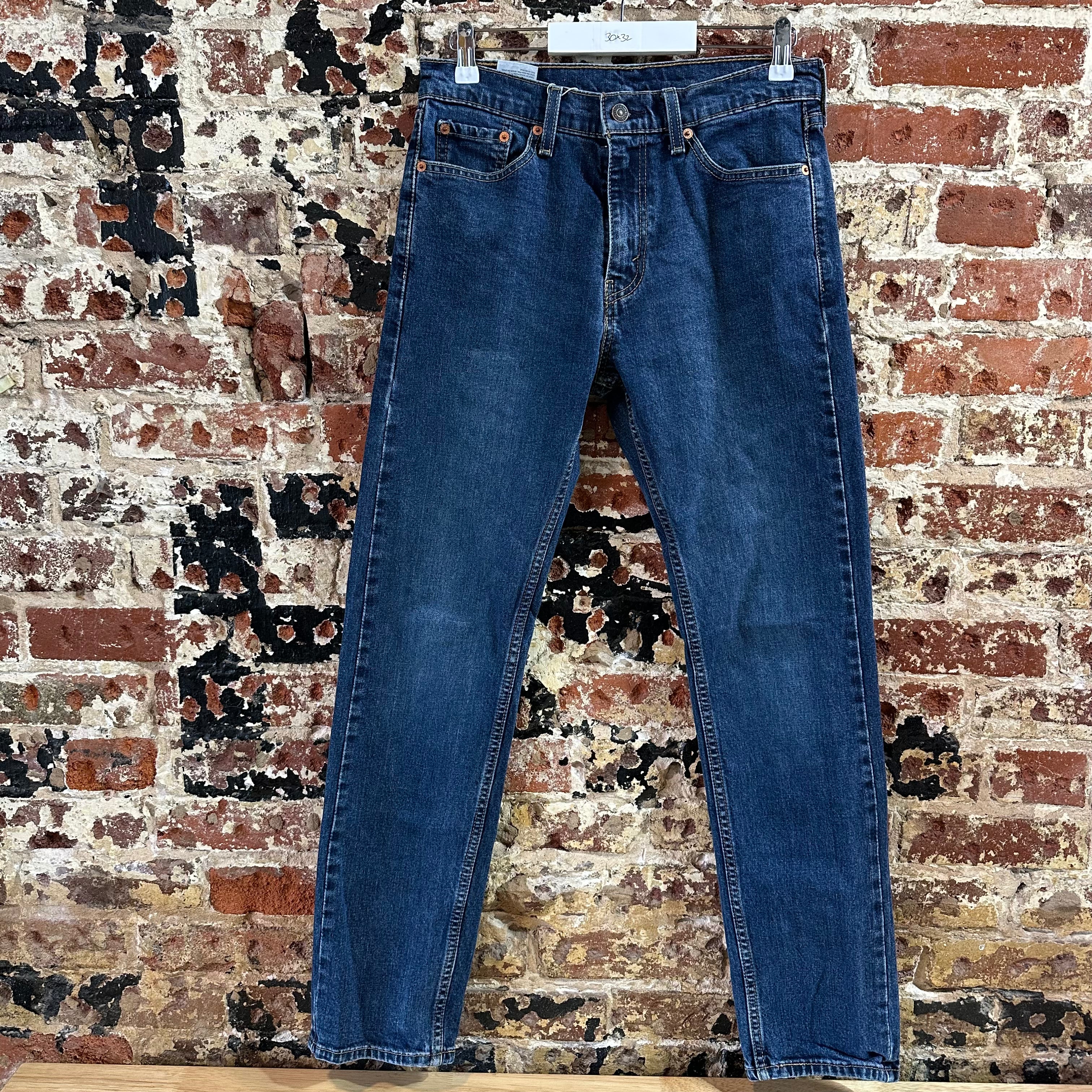 Levis 505 Mens 30x32 Blue Jeans