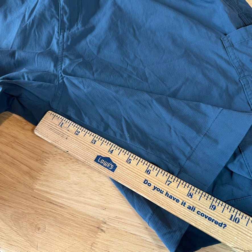 Magellan Shorts Men's Size XL Blue