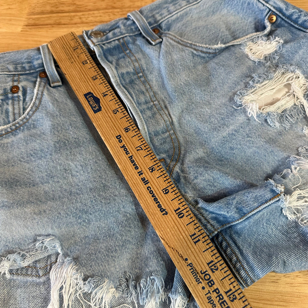 Levi's 501 Cut Off Jean Shorts Womens 30