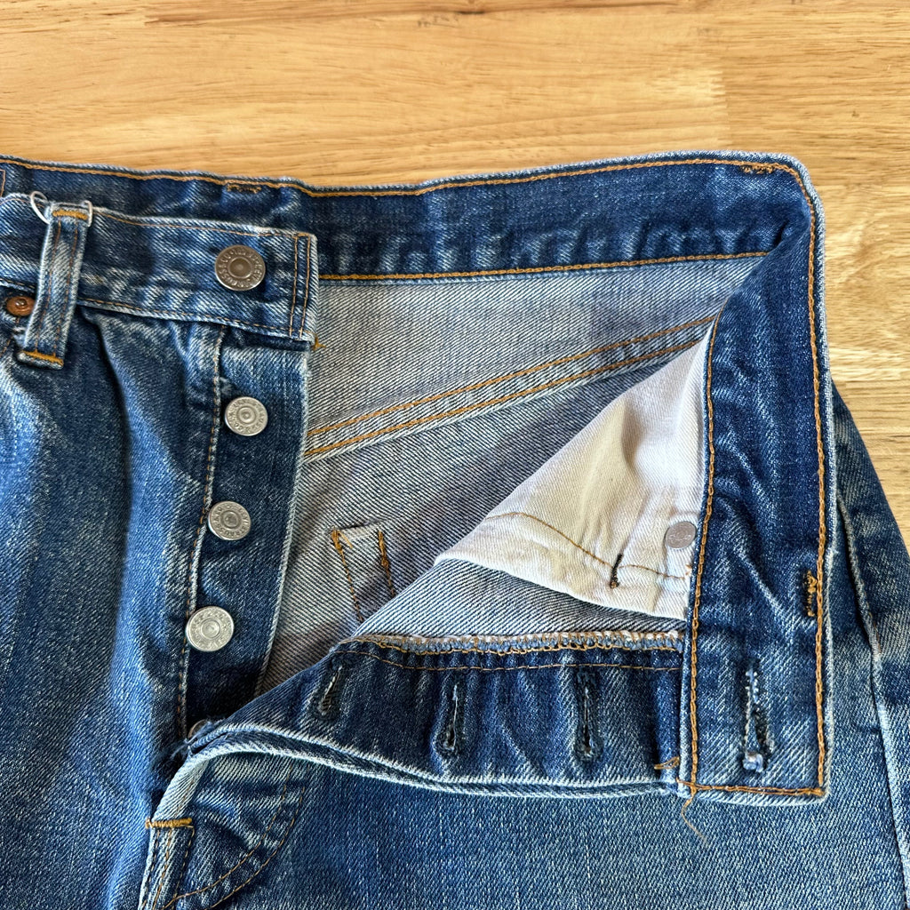 Levi's Cut Off Denim Blue Jean Shorts Womens 30 Distressed - 29x2" inseam